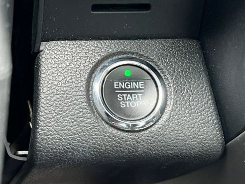 Used 2018 Ford F150 Platinum w/ Equipment Group 701A Luxury image 42