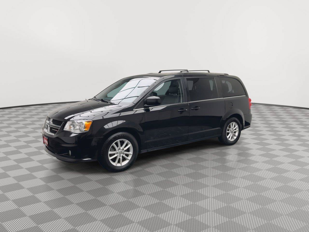 Used 2019 Dodge Grand Caravan SXT FWD image 29