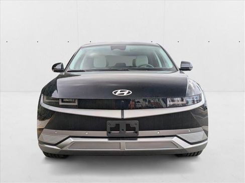 New 2024 Hyundai Ioniq 5 Limited image 6