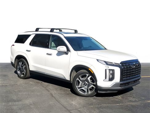 Used 2023 Hyundai Palisade SEL w/ Premium Package image 1