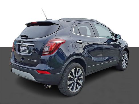 Used 2022 Buick Encore Preferred w/ Safety Package image 7