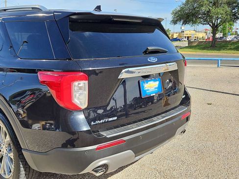 Used 2020 Ford Explorer Limited AWD/4WD image 23