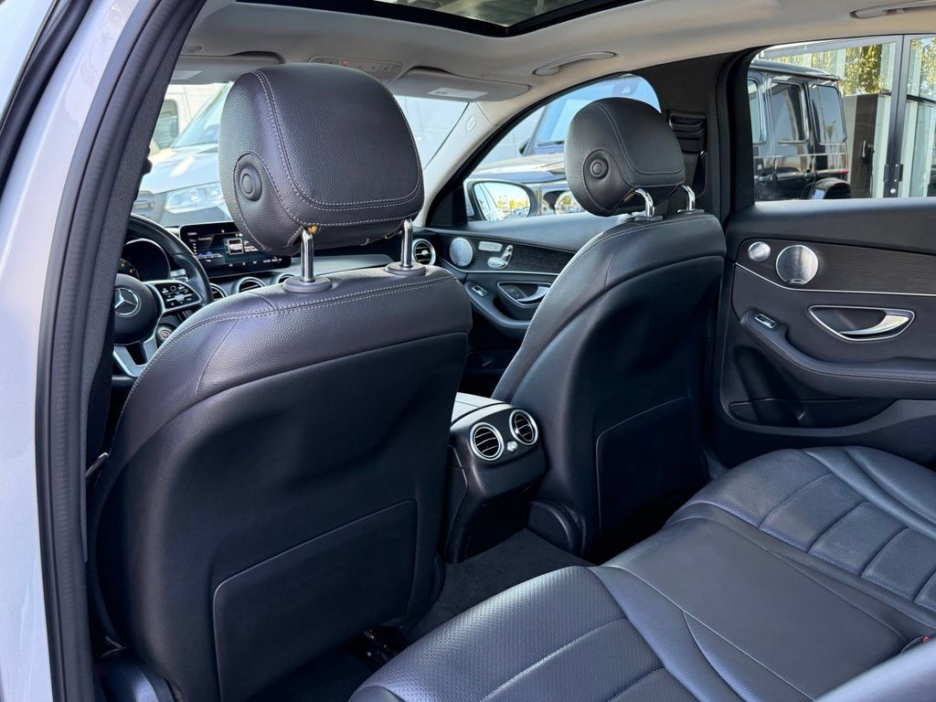 Used 2021 Mercedes-Benz C 300 Sedan w/ Premium Package image 24