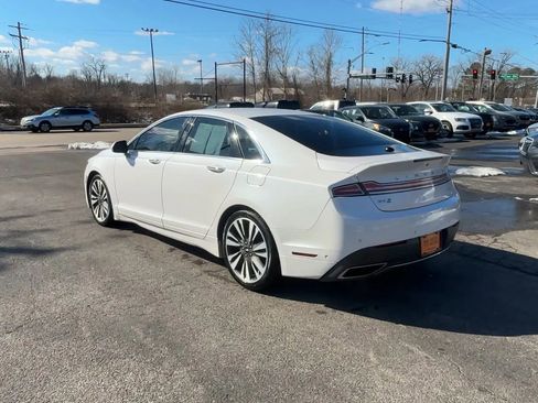 Used 2019 Lincoln MKZ Reserve FWD image 6