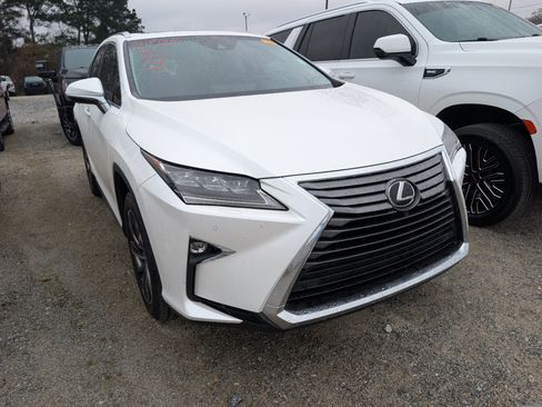 Used 2018 Lexus RX 350L Luxury image 2