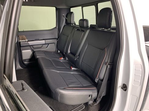 Used 2021 Ford F150 Lariat image 31