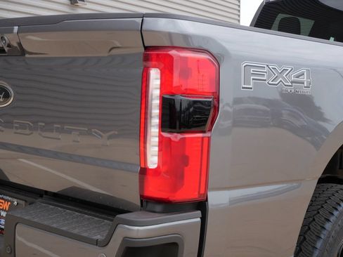 New 2026 Ford F350 XLT w/ XLT Premium Package AWD/4WD image 11
