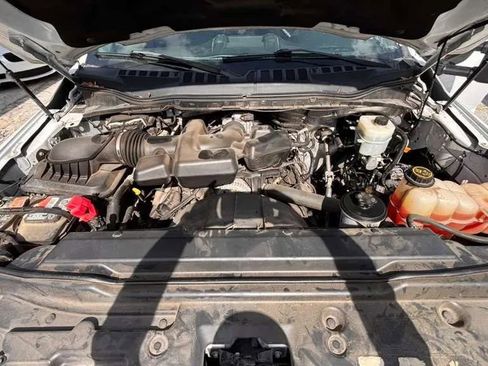 Used 2017 Ford F350 XLT w/ FX4 Off-Road Package AWD/4WD image 21