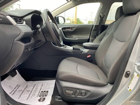 Certified 2025 Toyota RAV4 XLE image 13