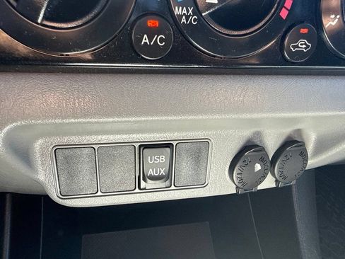 Used 2013 Toyota Tacoma 4x4 Double Cab image 15