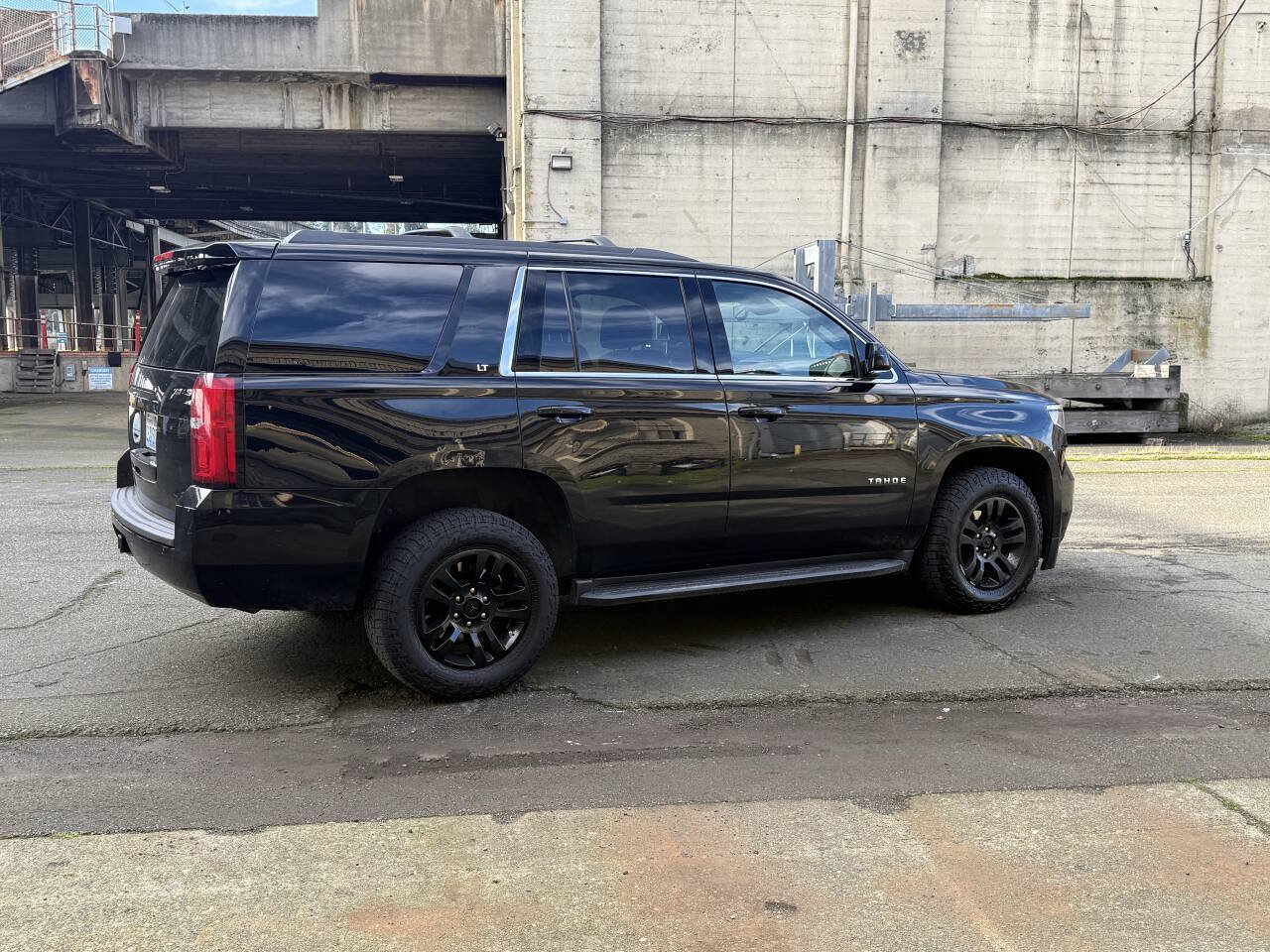 Used 2019 Chevrolet Tahoe LT AWD/4WD image 11