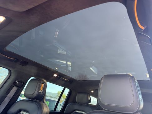 Used 2023 Rivian R1S Adventure image 17