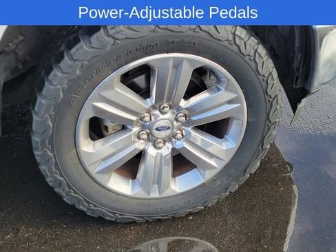 Used 2018 Ford F150 XLT w/ Equipment Group 302A Luxury image 12