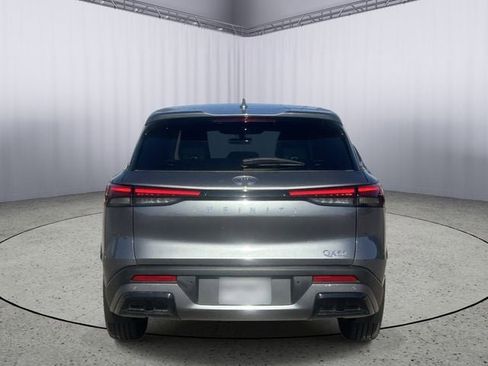Certified 2023 INFINITI QX60 Pure FWD image 8