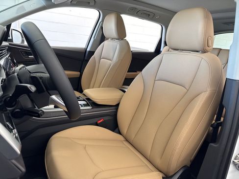 New 2025 Audi Q7 3.0T Premium Plus image 7