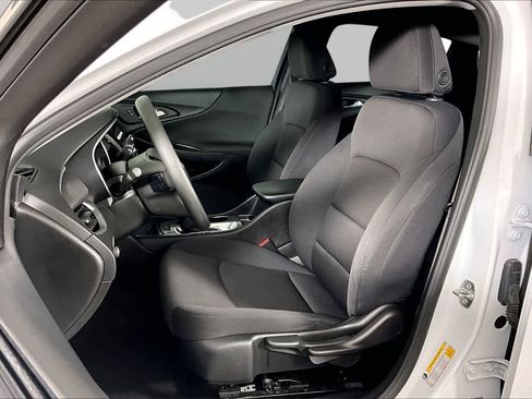 Certified 2022 Chevrolet Malibu LS FWD image 8
