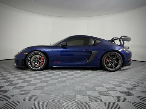 Used 2024 Porsche 718 Cayman GT4 RS image 2