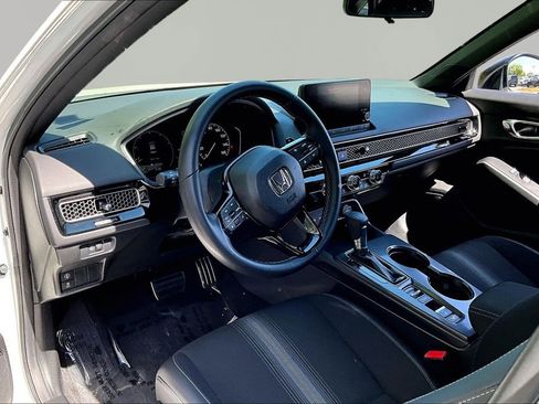 Used 2024 Honda Civic Sport image 12