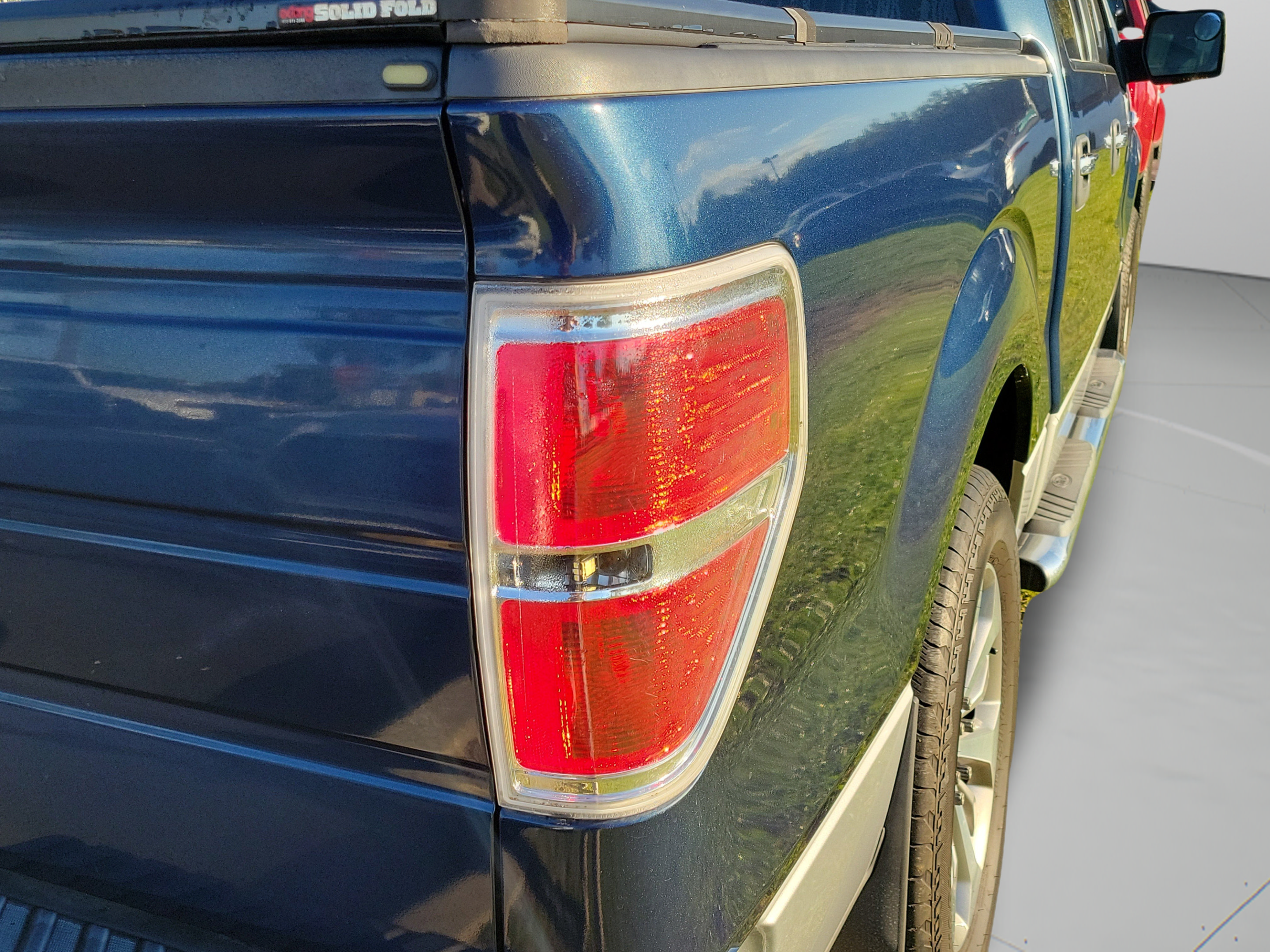 Used 2014 Ford F150 XLT w/ Equipment Group 302A Luxury RWD image 19