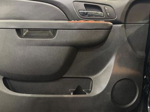 Used 2012 Chevrolet Tahoe LT image 20