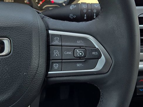 Certified 2024 Jeep Compass Limited AWD/4WD image 21
