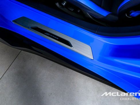 Used 2024 Chevrolet Corvette Z06 RWD image 18