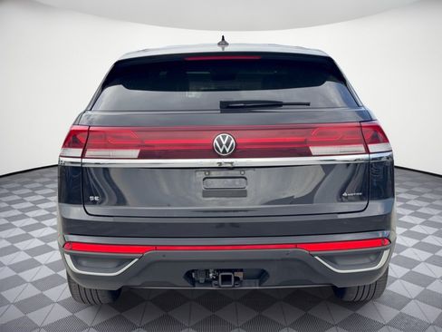 Used 2025 Volkswagen Atlas Cross Sport SE AWD/4WD image 11