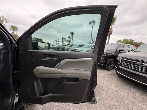 New 2026 Chevrolet Colorado ZR2 AWD/4WD image 28