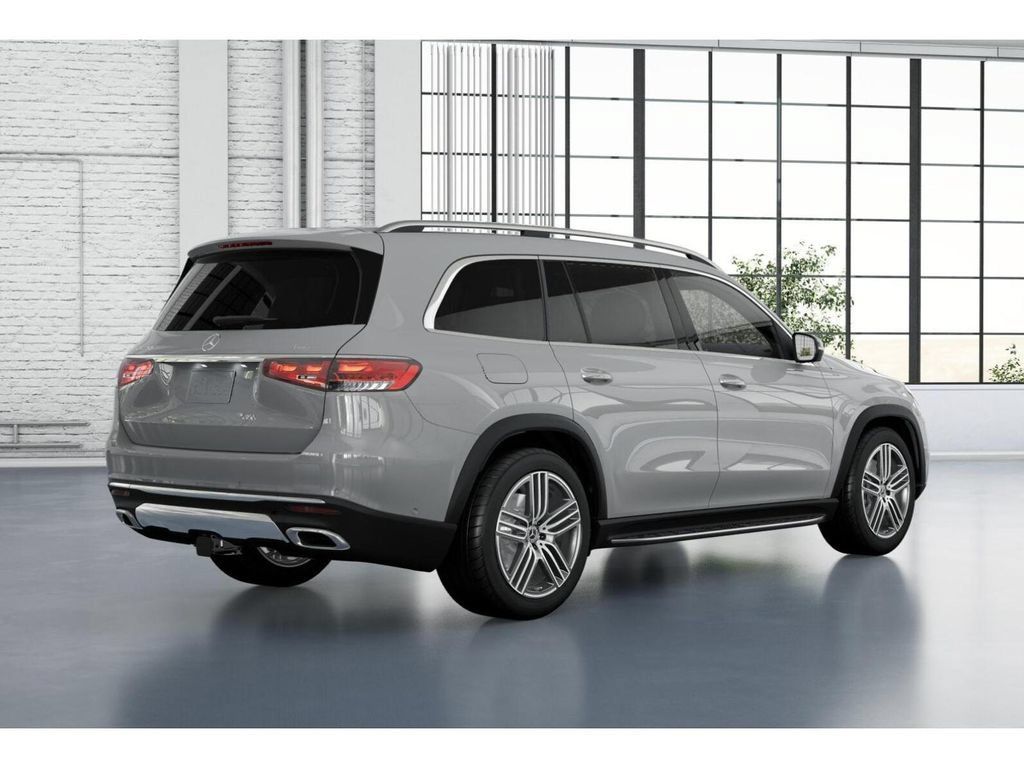 Certified 2026 Mercedes-Benz GLS 450 4MATIC image 21