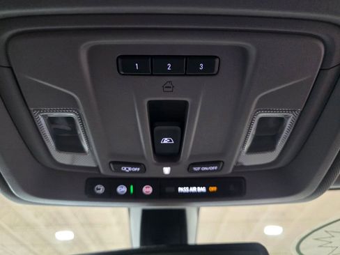 Used 2019 Chevrolet Silverado 1500 LTZ w/ LTZ Plus Package image 26