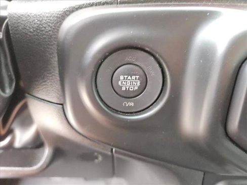 Used 2022 Jeep Wrangler Unlimited Rubicon w/ LED Lighting Group image 18