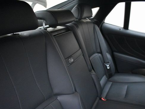 Used 2021 Lexus LS 500 AWD image 28