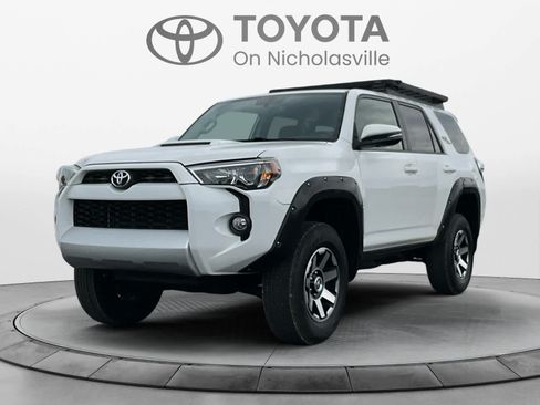 Used 2019 Toyota 4Runner TRD Off-Road Premium AWD/4WD image 1
