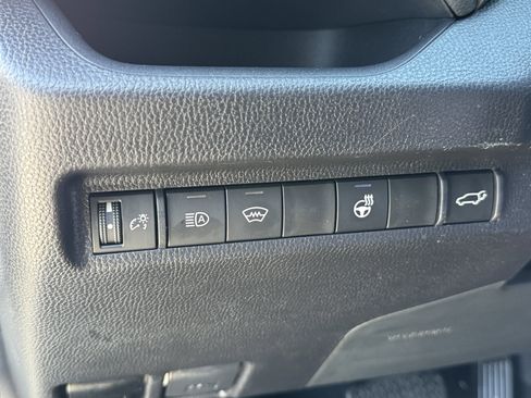 New 2025 Toyota RAV4 XLE Premium image 17