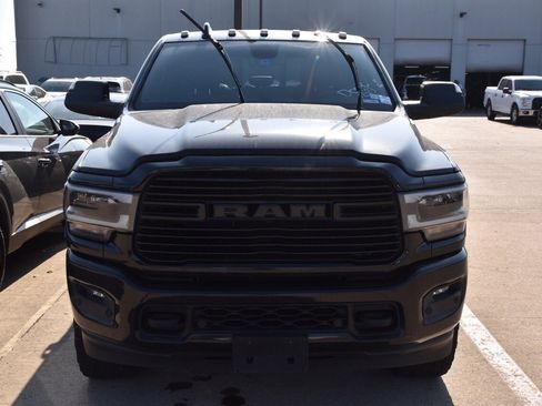 Used 2021 RAM 2500 Laramie w/ Night Edition image 3