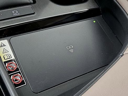 Certified 2024 Lexus ES 250 w/ Premium Package image 28