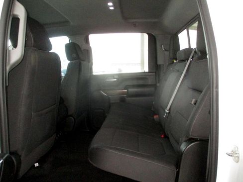 Used 2022 GMC Sierra 2500 SLE w/ SLE Convenience Package image 13