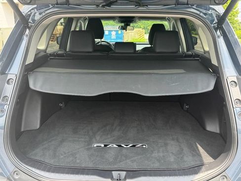 Used 2026 Toyota RAV4 XLE Premium AWD/4WD image 7