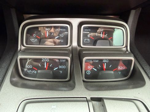 Used 2010 Chevrolet Camaro SS w/ LPO, Ground Effects Package RWD image 18