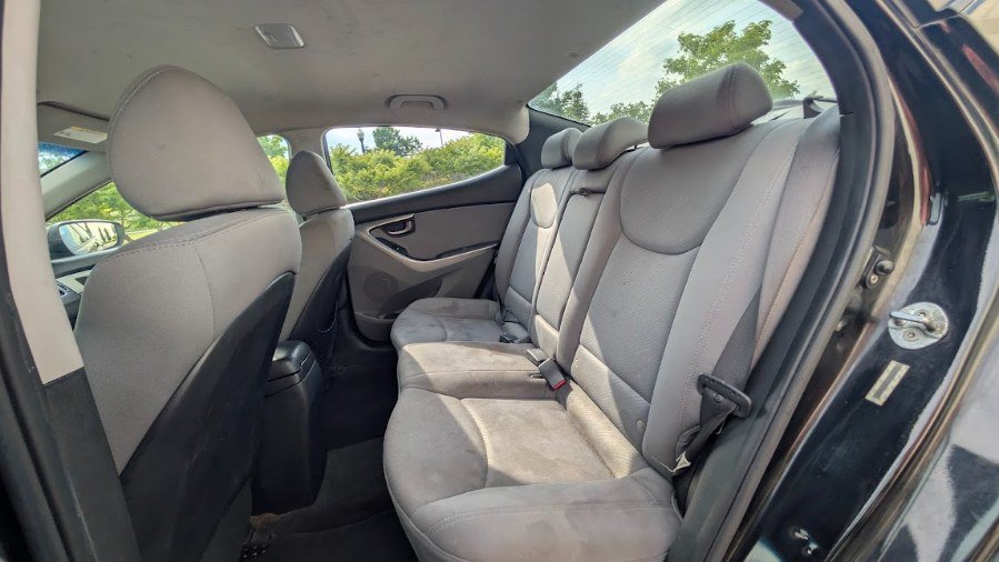Used 2013 Hyundai Elantra GLS w/ Preferred Pkg FWD image 22