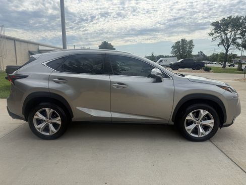 Used 2017 Lexus NX 200t AWD w/ Premium Package image 8