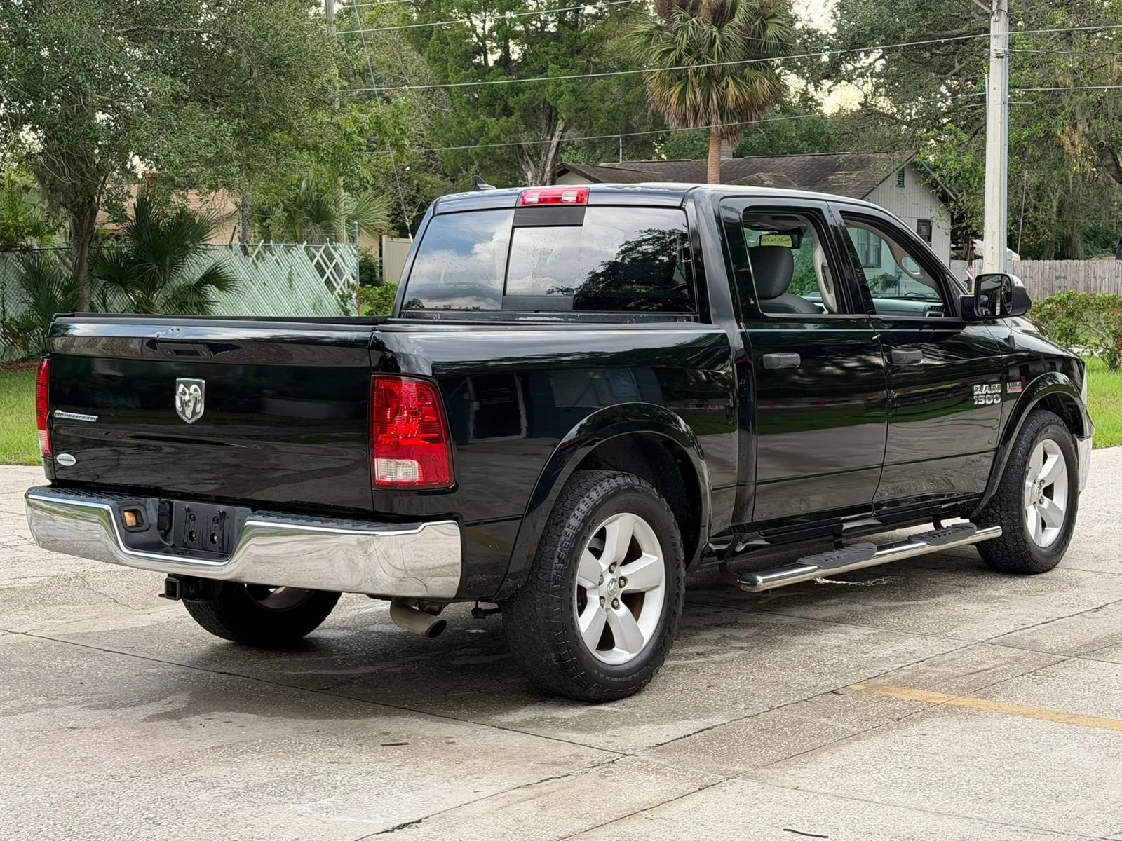 Used 2014 RAM 1500 Outdoorsman RWD image 3