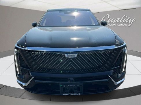 New 2026 Cadillac Vistiq Luxury image 7