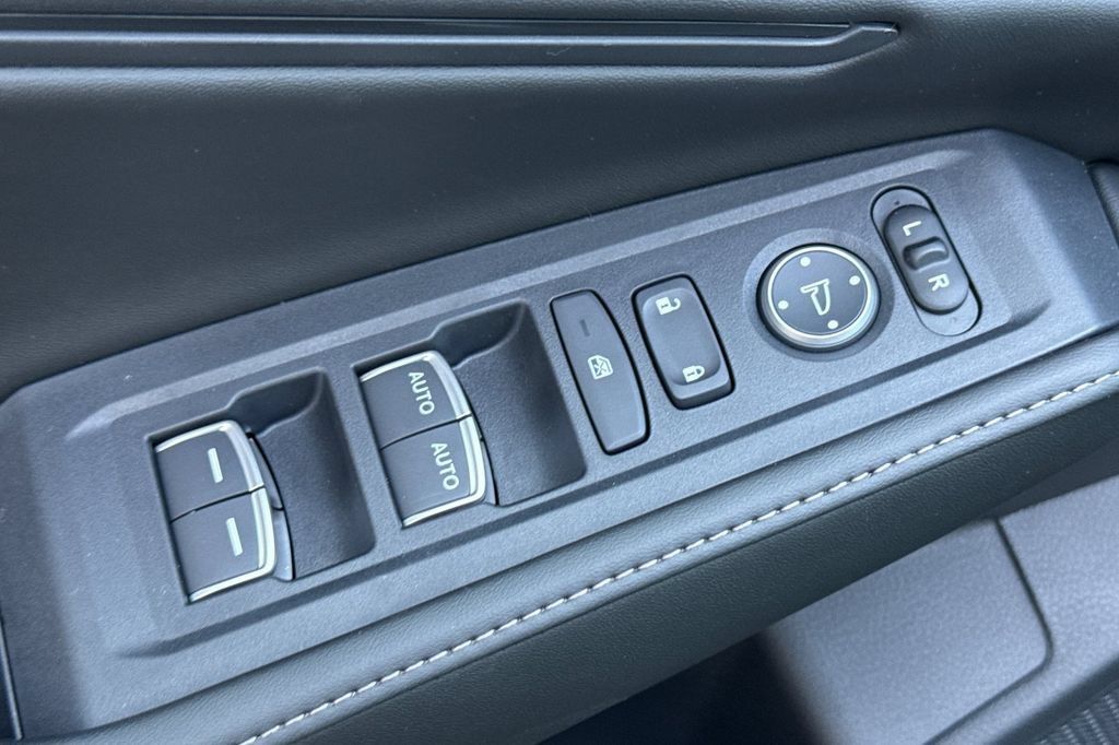 Used 2026 Honda Accord Sport image 7
