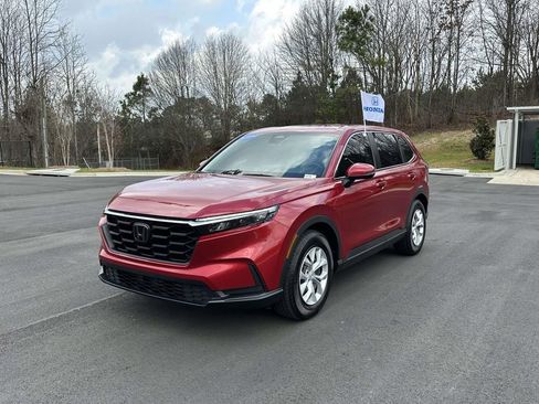 Certified 2023 Honda CR-V LX image 3