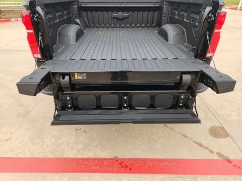 New 2026 Chevrolet Silverado 2500 ZR2 AWD/4WD image 33