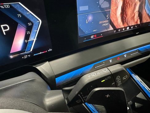 Used 2025 BMW X3 xDrive30i w/ M Sport Package image 22