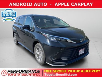 Used 2025 Toyota Sienna LE