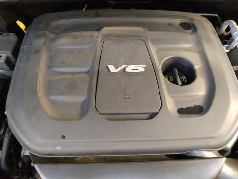 Used 2019 Jeep Grand Cherokee Limited image 30