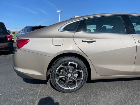 Used 2023 Chevrolet Malibu LT FWD image 27